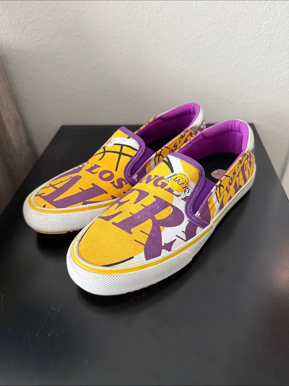 Los Angeles Lakers Slip-On Canvas Shoes